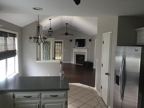2nd image of 9639 Waycross Cir