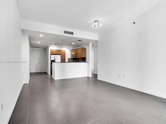 3rd image of 1060 Brickell Ave APT 2311