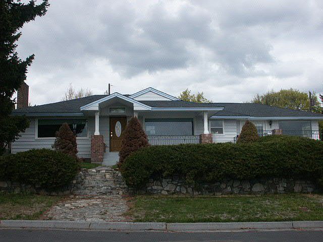 1st image of 370 Mocliff Dr