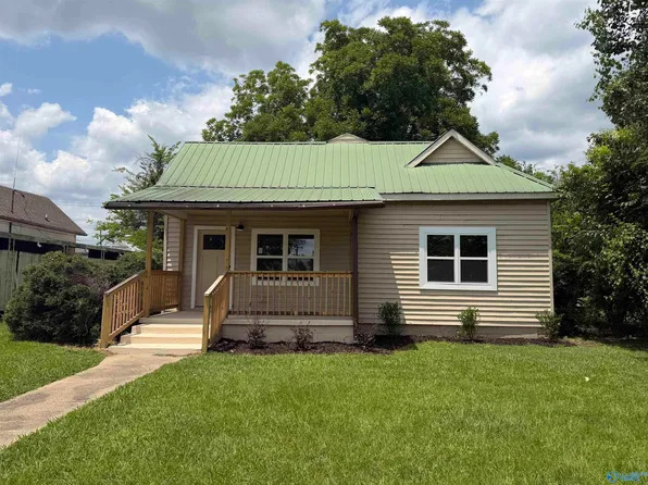 2511 Sansom Ave, Gadsden, AL 35904