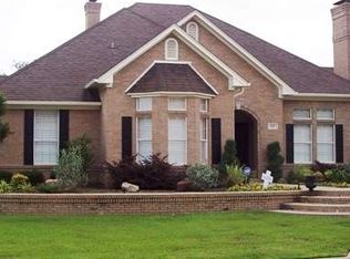 206 Turnberry Cir, Mount Pleasant, TX 75455