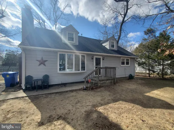 75 Larkspur St, Browns Mills, NJ 08015