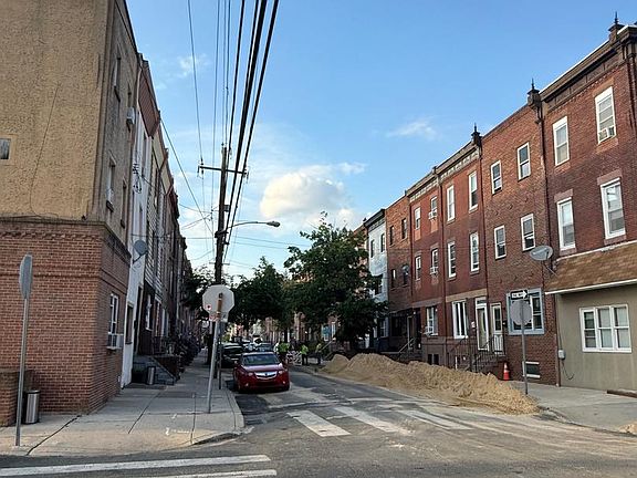 5th image of 2246 S 15th St
