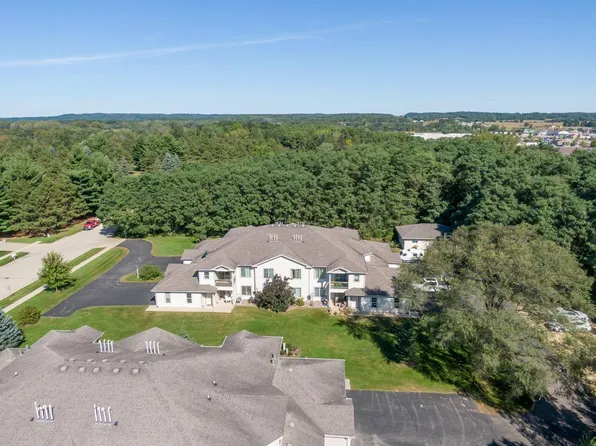 2835 Northridge Dr APT 8, Portage, WI 53901