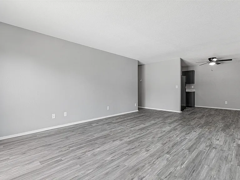 Ridgebrook Apartments — Photo 21