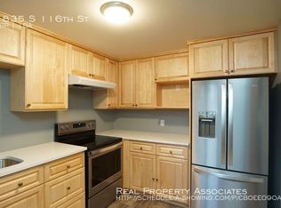 1835 S 116th St, Seattle, WA 98168
