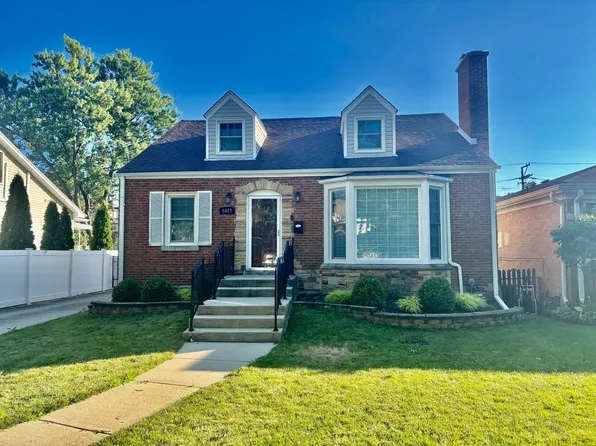 6922 N Owen Ave, Chicago, IL 60631