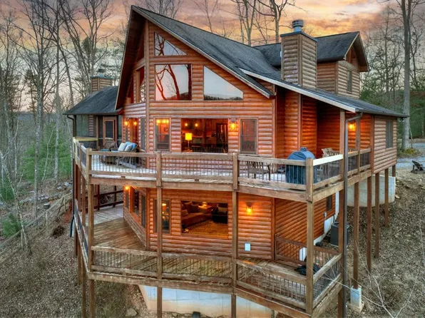 300 Bell Camp Ridge Rd, Blue Ridge, GA 30513