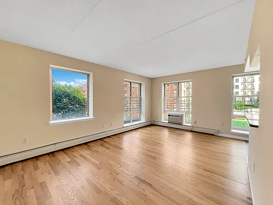 Rented by Douglas Elliman | media 4