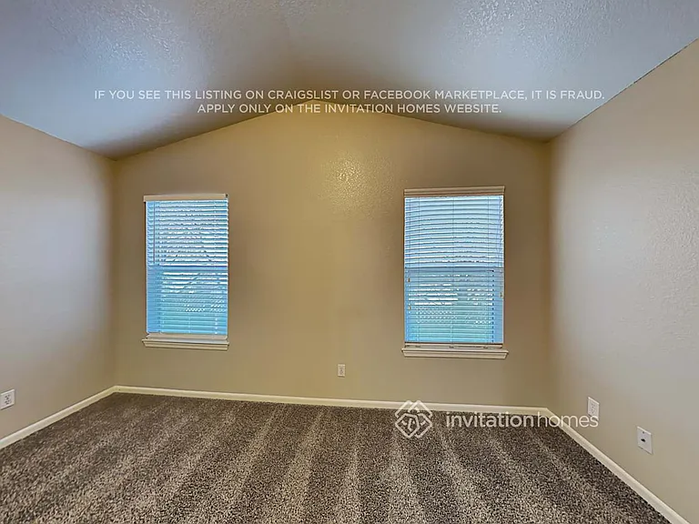 2245 Fallwater Ln — Photo 11