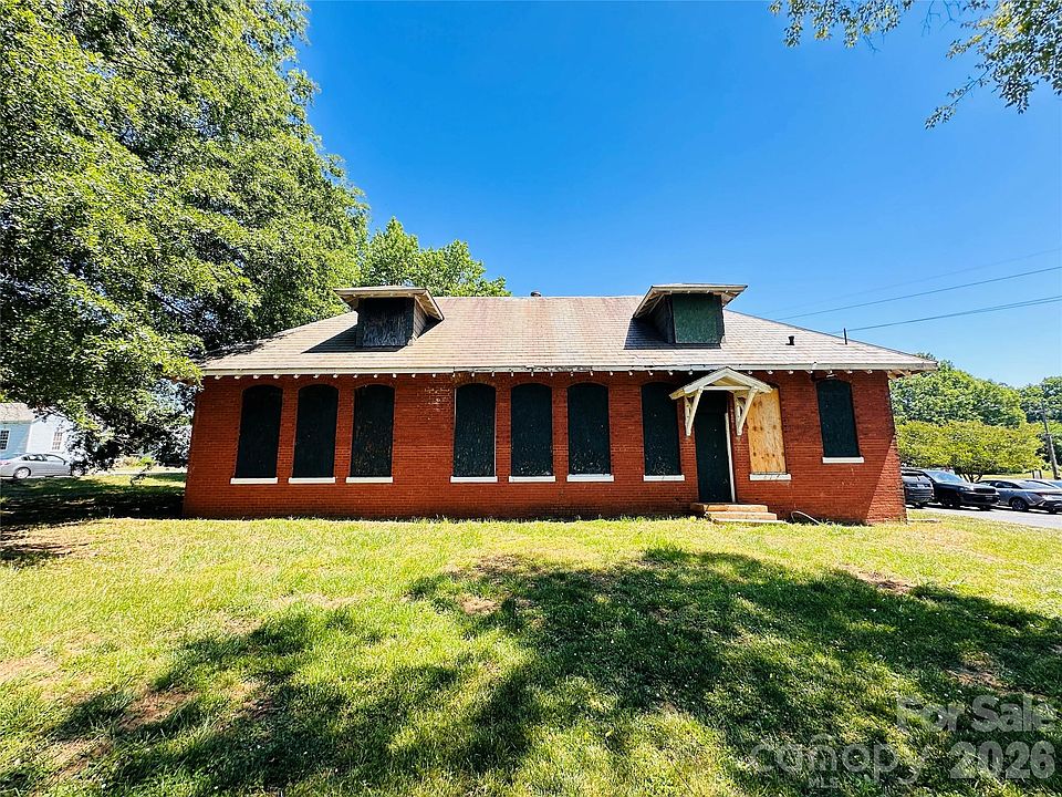 1st image of 4145 Gossett Ave