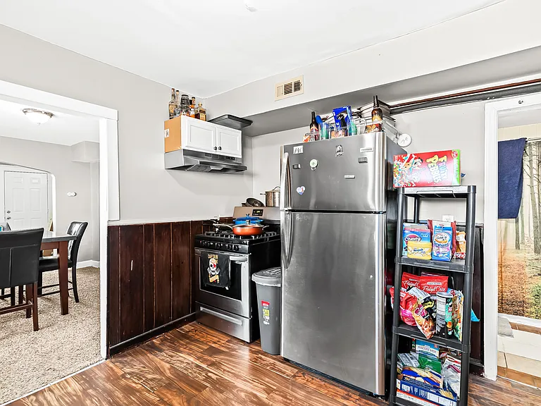 11326 Saint Aubin St #1 — Photo 8