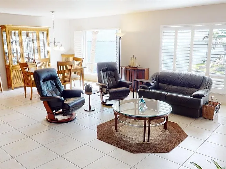 4C Colony Point Dr #4C — Photo 14