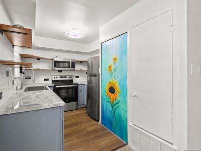 923 Vance Jackson #905, San Antonio, TX, 78201