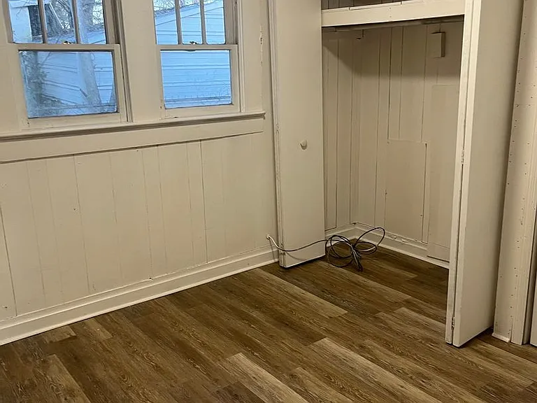 1043 Jackson Blvd — Photo 9
