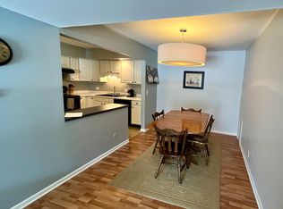 3622 Lakeshore Dr APT G6, Saint Joseph, MI 49085