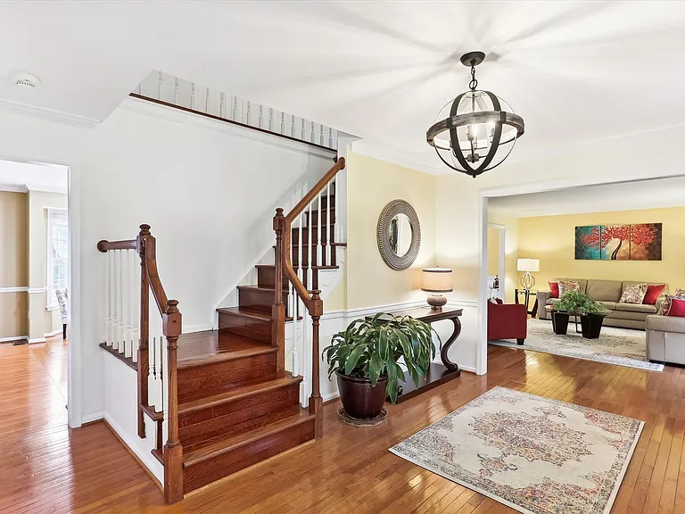 15237 Jones Ln — Photo 17