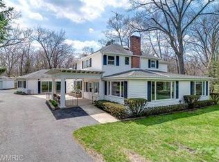 46217 Station Rd, New Buffalo, MI 49117