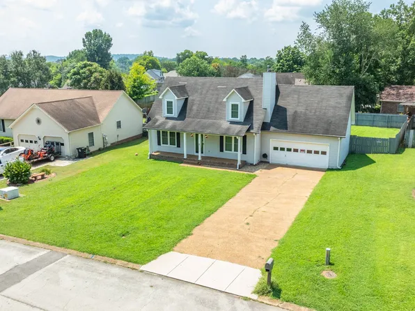 105 Rainier Dr, Columbia, TN 38401