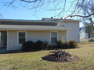 308 Triangle Ranch Rd, Trinidad, TX 75163