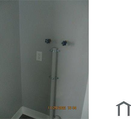 5th image of 1518 J H Clouser Ln