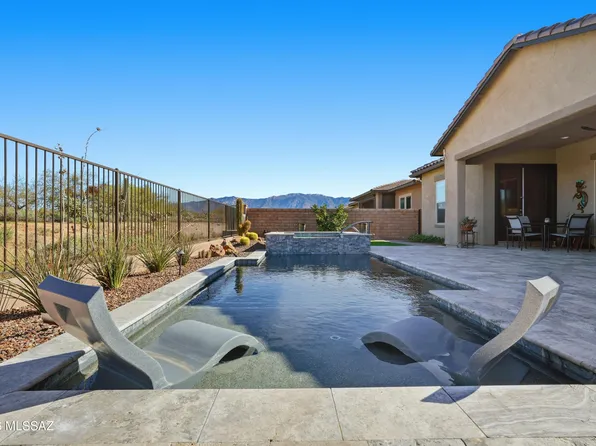 360 W Saguaro Arm Trl, Oro Valley, AZ 85755
