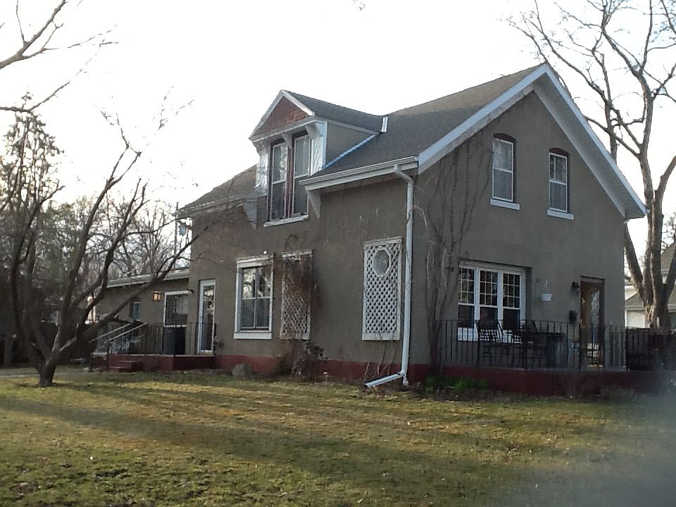1st image of 304 N Vine St