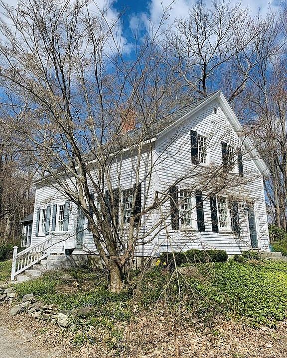 25 Bachelor St, West Newbury, MA 01985 Zillow