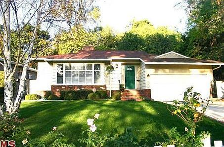 1st image of 4026 Goodland Ave