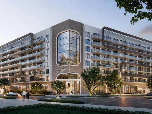 218 SE 7th St #411, Hallandale Beach, FL 33009