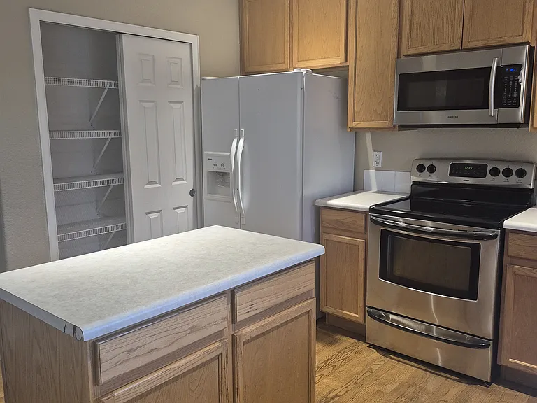 5496 Ansel Dr — Photo 15