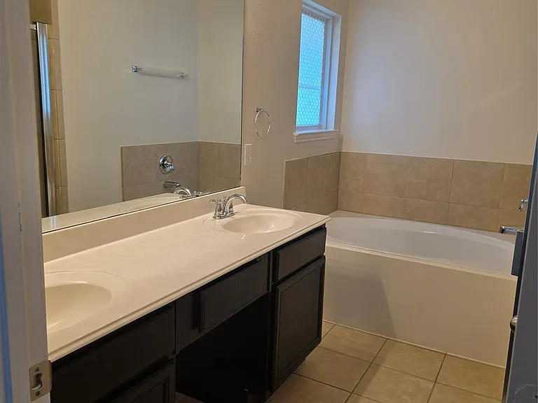 15106 Winter Valley Ct — Photo 15