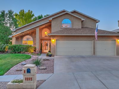 9205 Redmont Rd NE, Albuquerque, NM, 87109