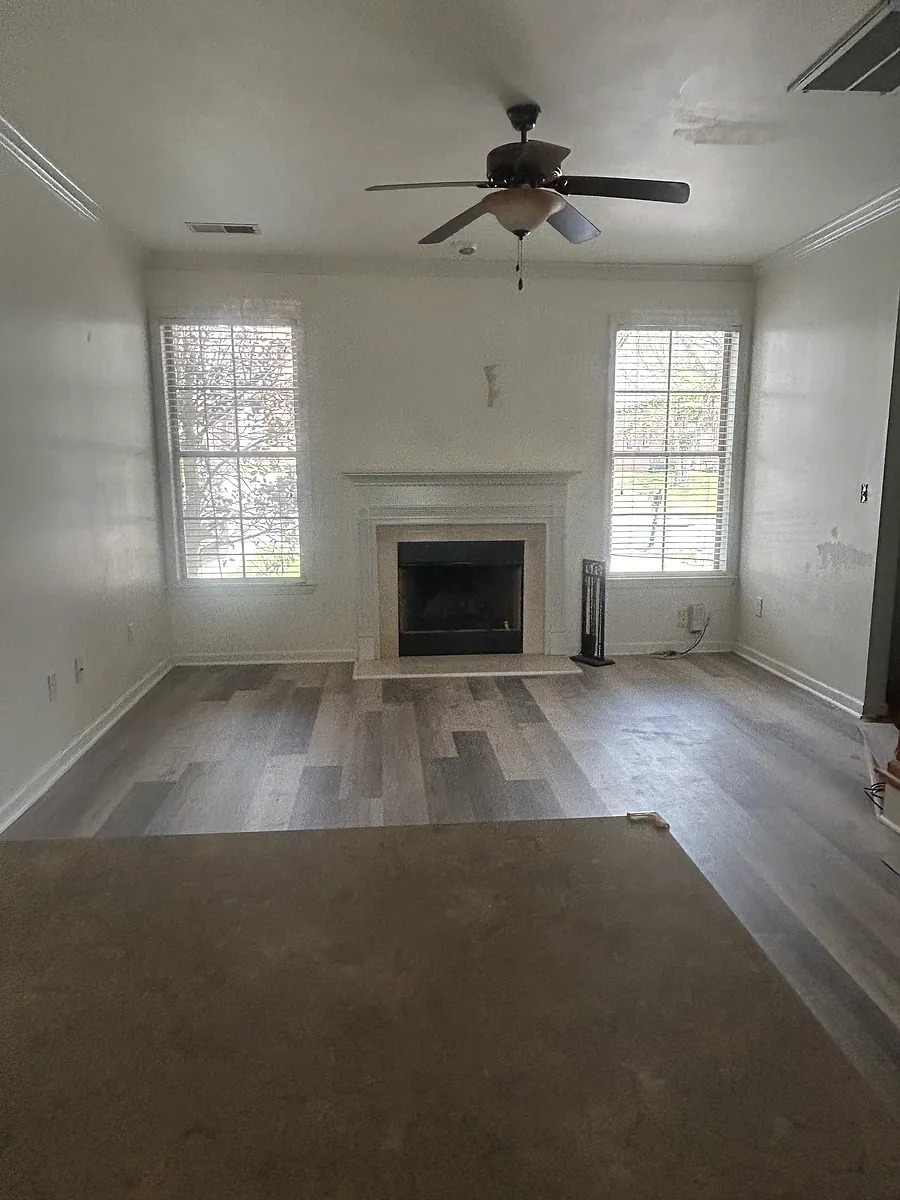 Building Photo - 2339 Ridgemont Dr