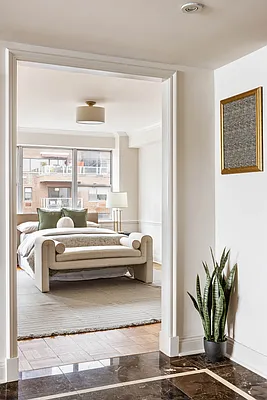 Sold by Compass | media 10