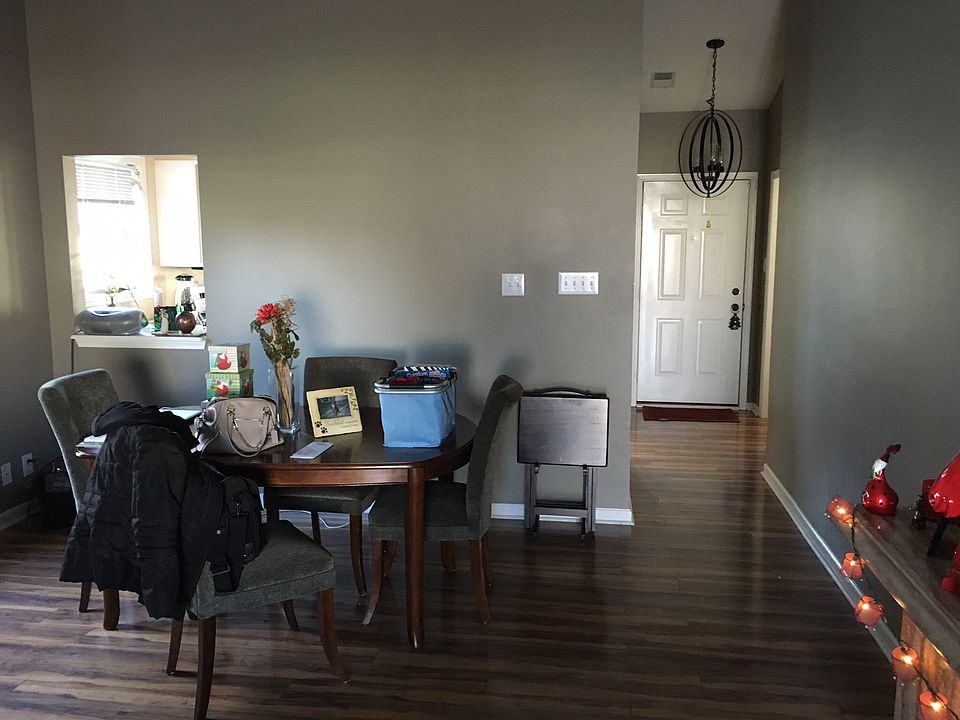 1st image of 10217 Cheswick Ln