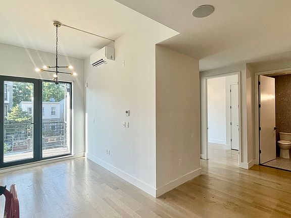 3rd image of 880 Rogers Ave #505