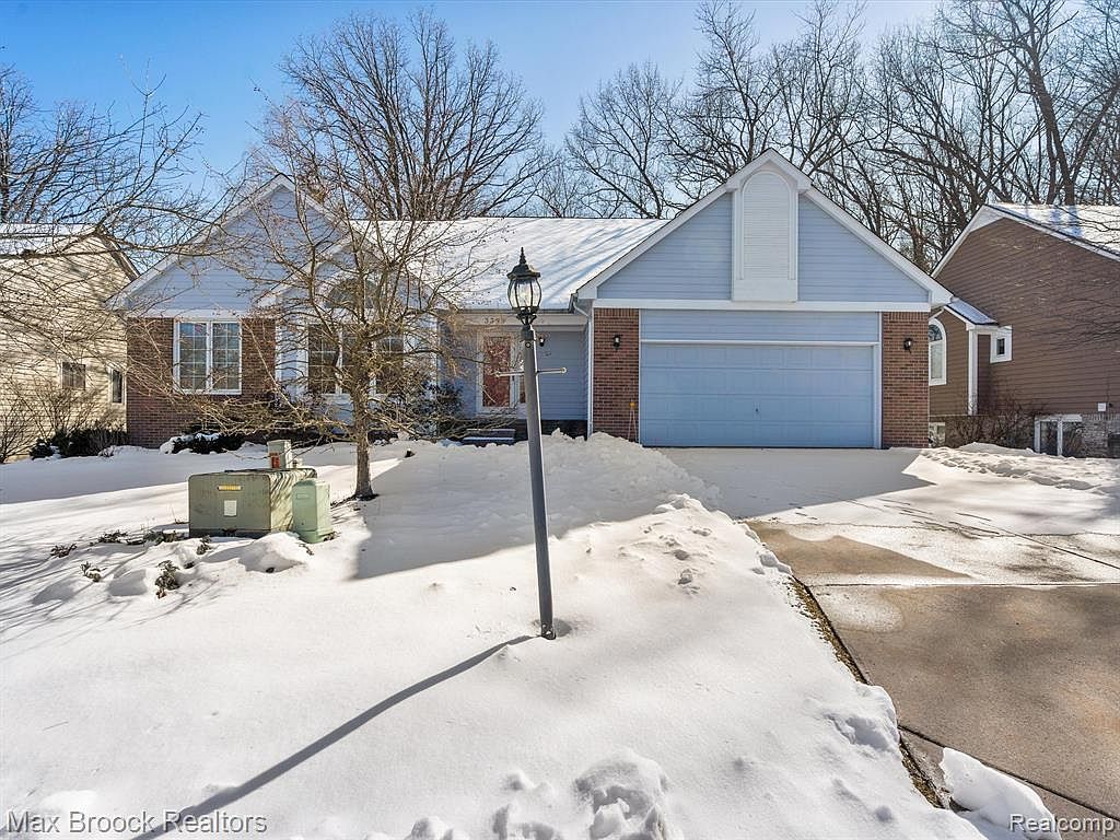 3399 Fairgrove Ter, Rochester, MI 48309 Zillow