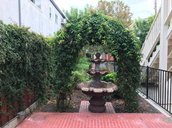 1317 G St, Sacramento, CA 95814