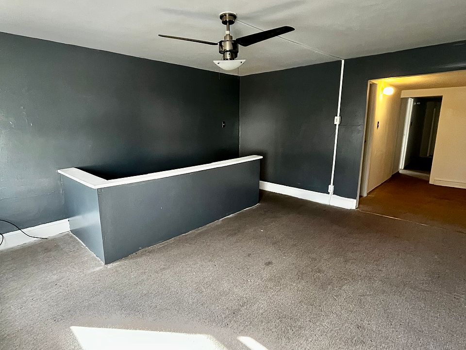 1st image of 28 Lee Park Ave #2