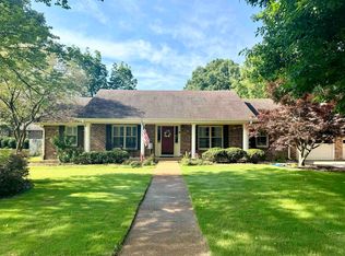 2138 Chickasaw Dr, Florence, AL 35630