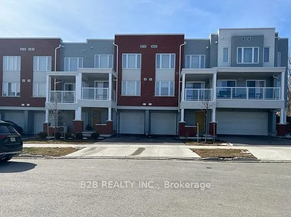 33 Valencia Ave, Kitchener, ON N2R 0R7