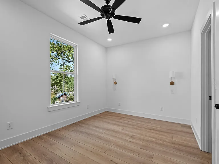 524 S Willow Ave #3 — Photo 7