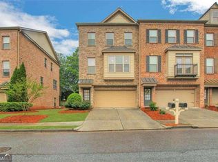 2715 Hallwood Ln, Suwanee, GA 30024