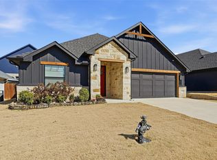 929 Tesslynn Ave, Godley, TX 76044