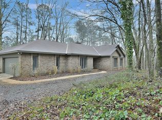 135 Pike Dr, Ellerslie, GA