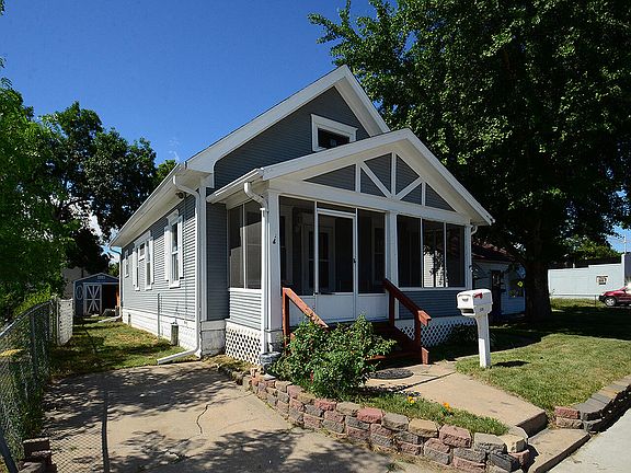 2nd image of 2539 Avenue A