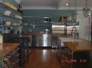 6085 Andover Ct, Grand Blanc, MI 48439