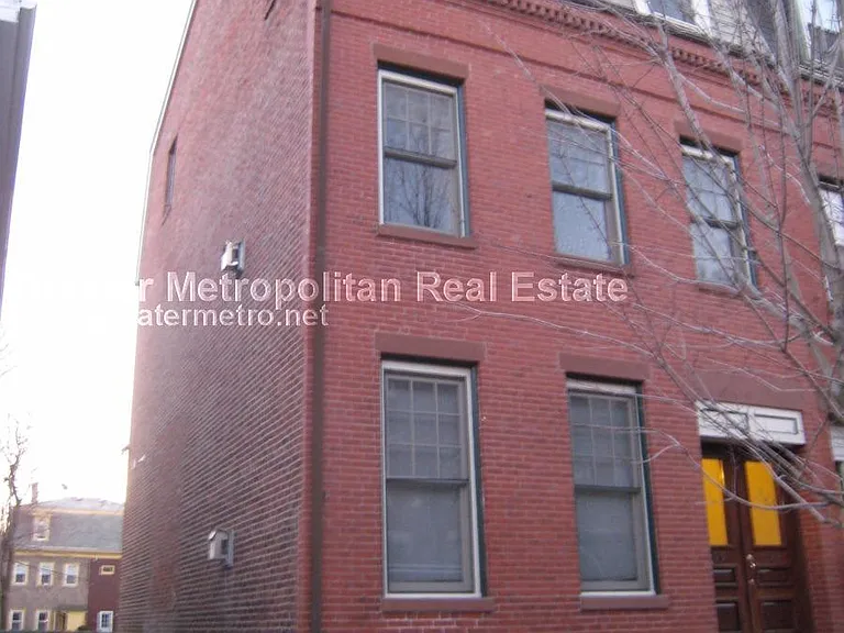 599 E 6th St #2 — Photo 1