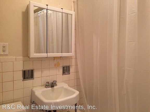 4th image of 38 N Central Ave APT 402
